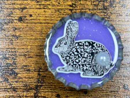 Black and White Bunny Bottle Cap Needle Minder For Cheap